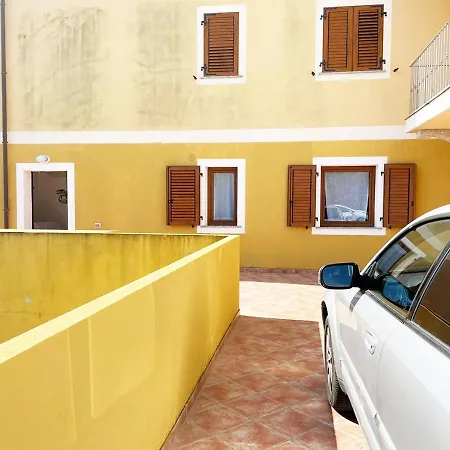 Pgs Immobiliare Srls Residenza Ugo 2 Bilocale Con Terrazza Attrezzata E Posto Auto Privato Appartement