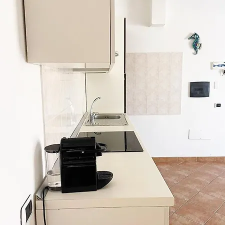 Appartement Pgs Immobiliare Srls Residenza Ugo 2 Bilocale Con Terrazza Attrezzata E Posto Auto Privato